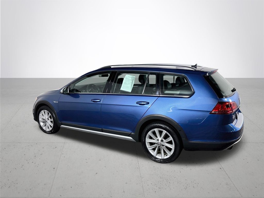 2017 Volkswagen Golf Alltrack TSI SE
