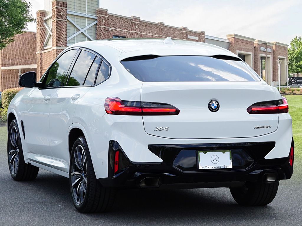 Thumbnail: 2024 BMW X4 - 7