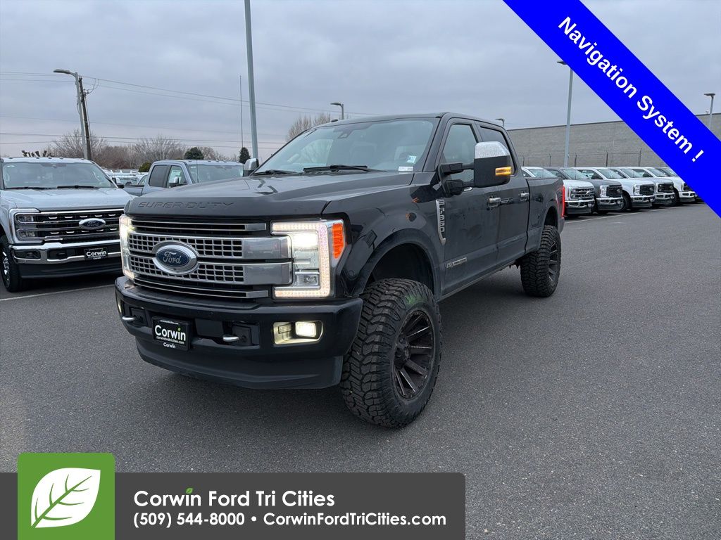 2018 Ford F-350 Super Duty Platinum Crew Cab 4WD