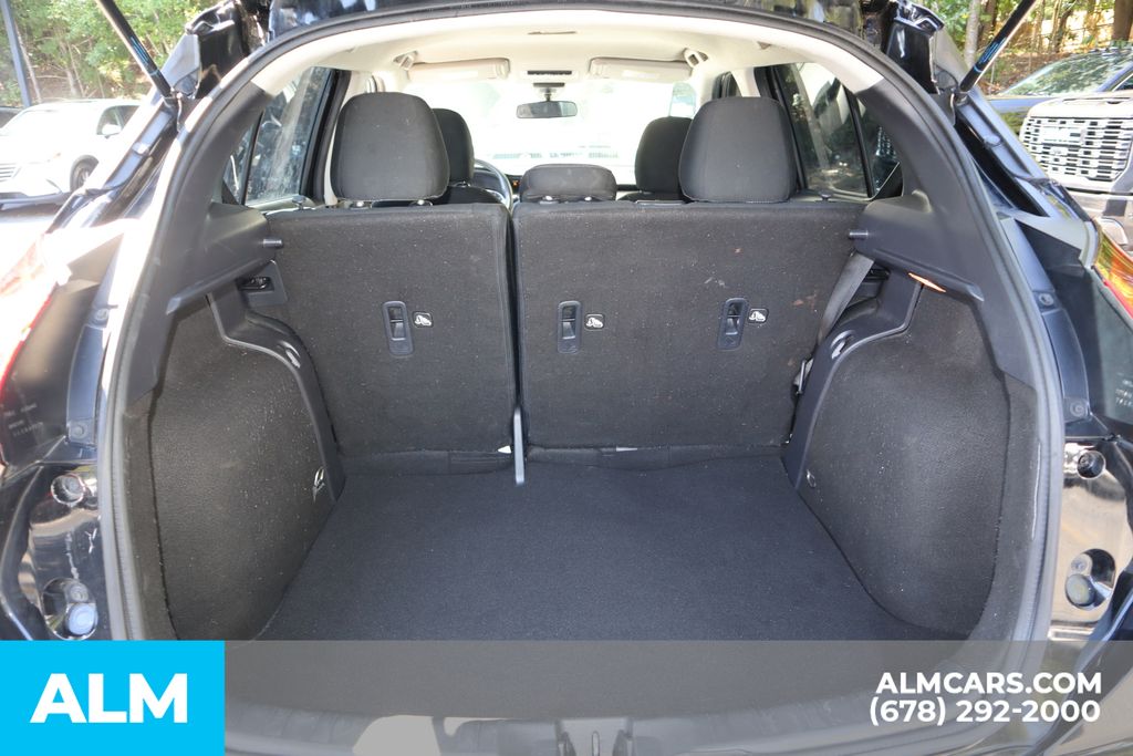2021 Nissan Kicks S photo 15
