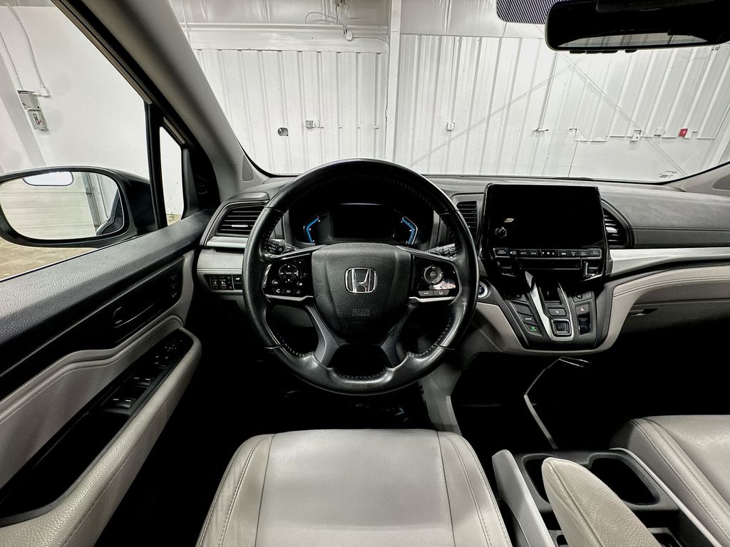 Used 2018 Honda Odyssey Van