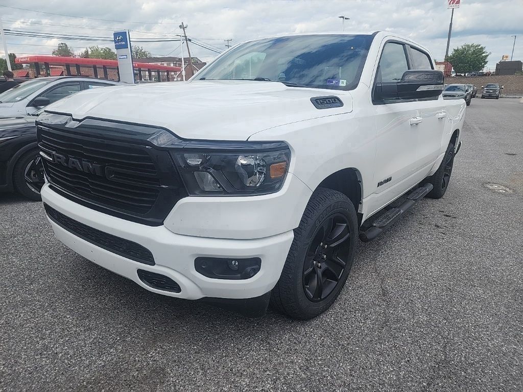 Bright White Clearcoat 2021 RAM 1500 Big Horn Crew Cab 4WD Pickup Truck Four-Wheel Drive 8-Speed Automatic