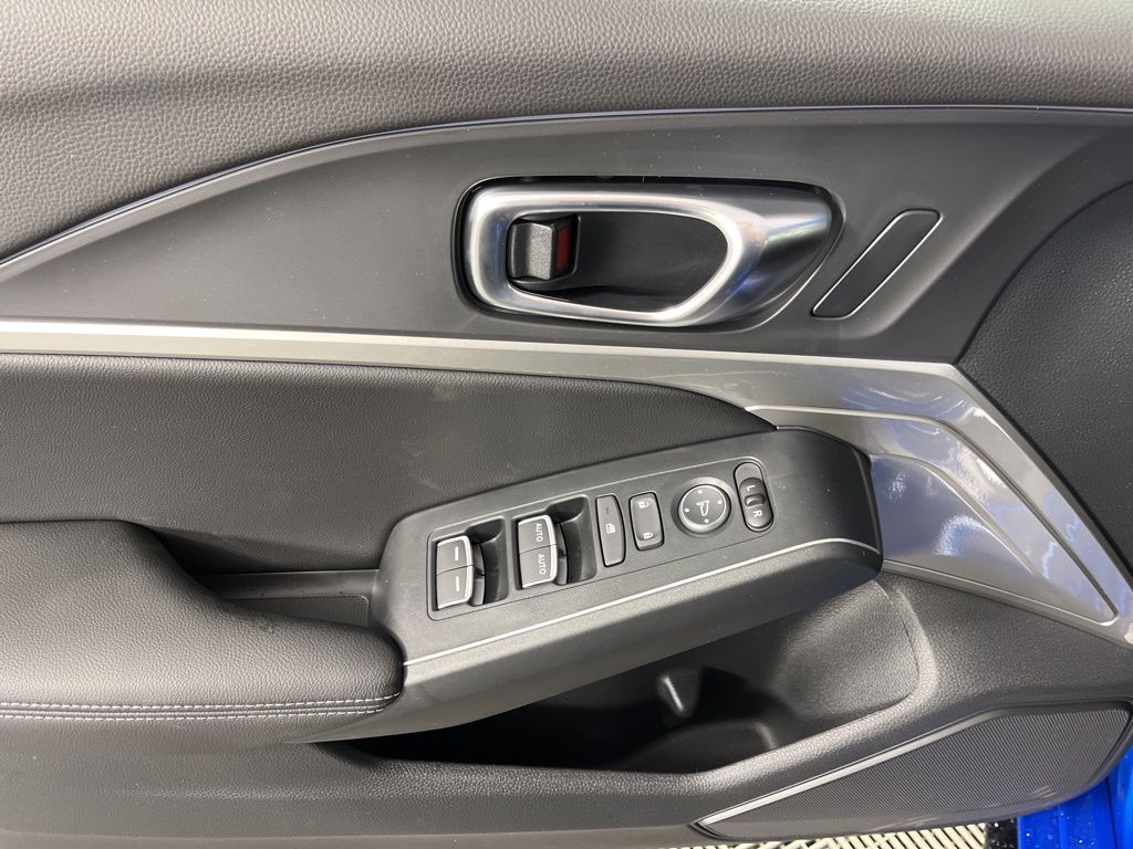 Thumbnail: 2026 Acura Integra - 26