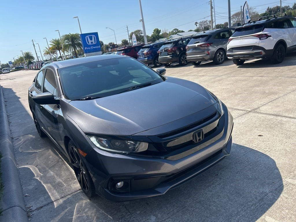 View vehicle photo 3