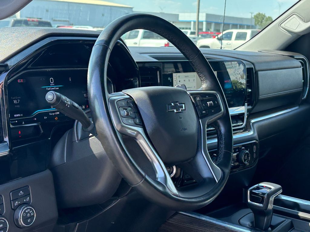 Used Car 2024 Chevrolet Silverado 1500  Lt Trail Boss For Sale Under $50,000 In Austin, Texas