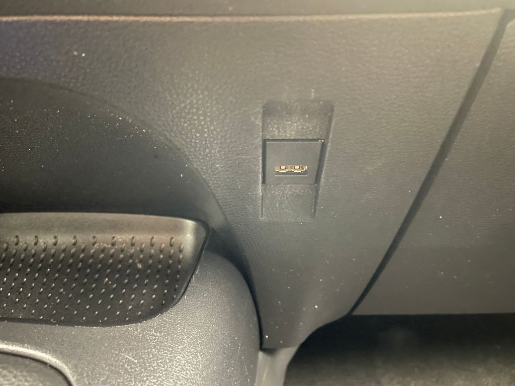 Thumbnail: 2022 Toyota Corolla - 27