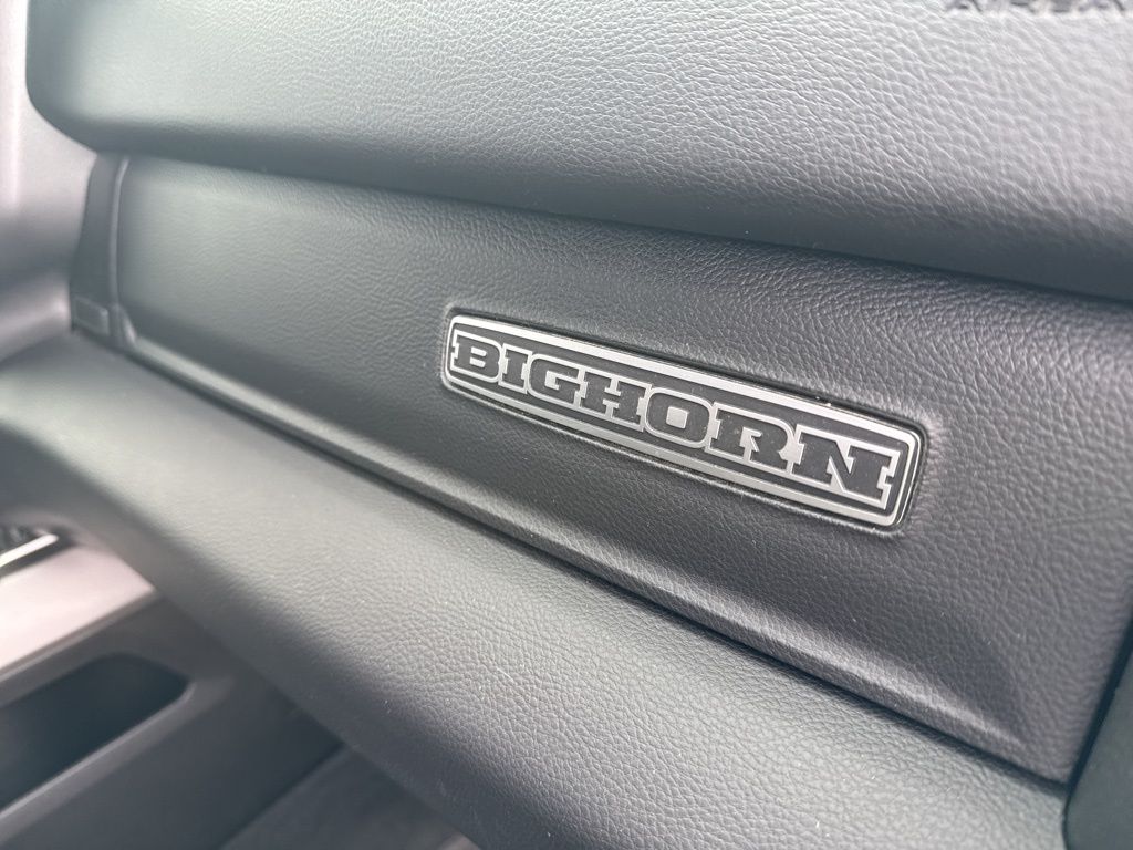 Certified Used 2022 Blue Ram Big Horn/Lone Star image 69