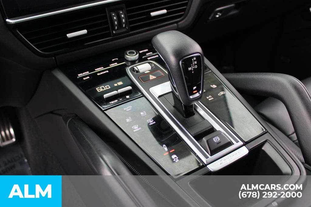 Used 2022  Porsche GTS image 30