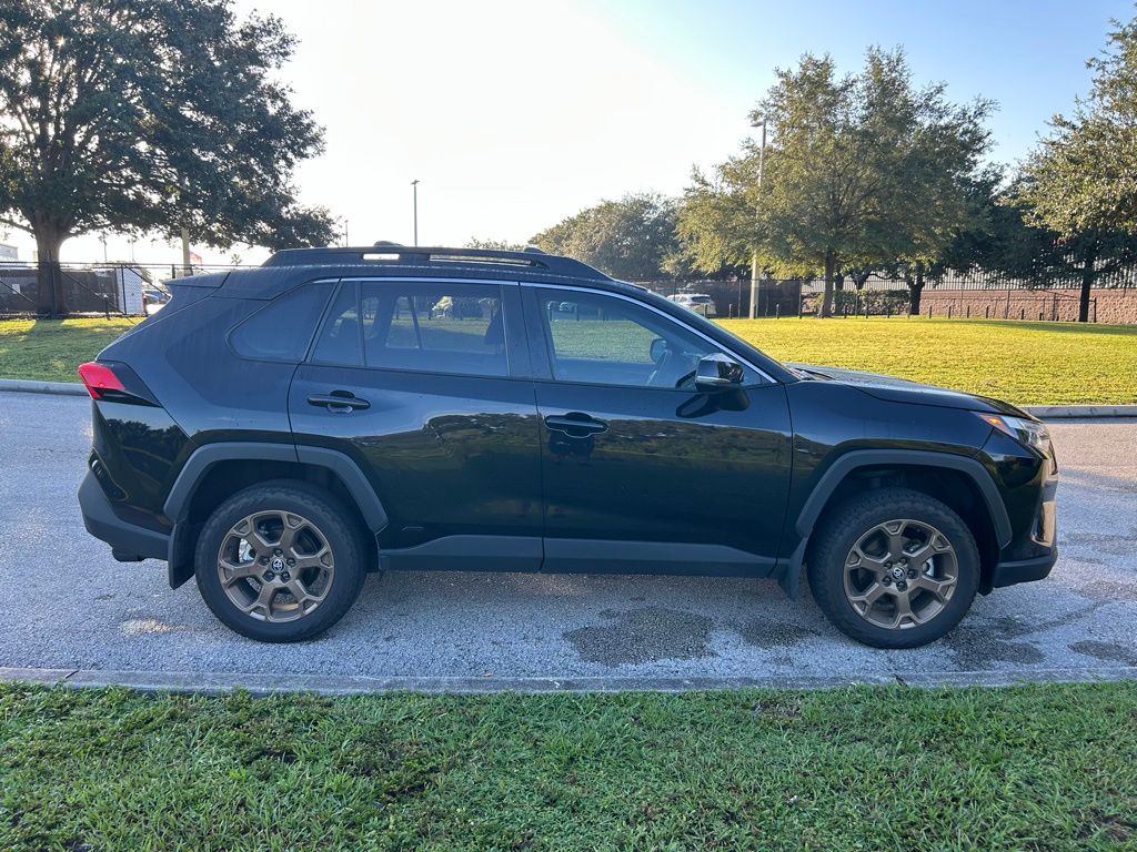 Thumbnail: 2024 Toyota RAV4 - 6