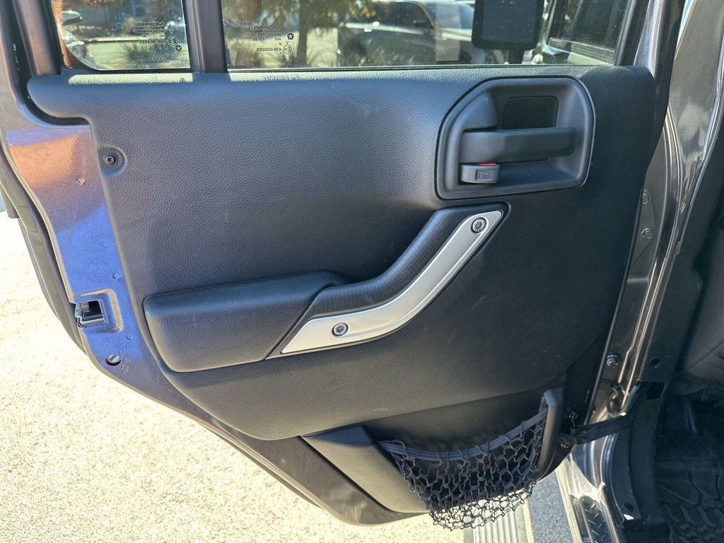 Used Car 2014 Jeep Wrangler  Unlimited Rubicon For Sale Under $25,000 In Austin, Texas