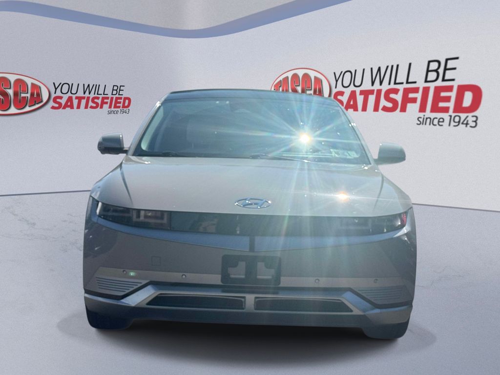 Used 2022 Gray Hyundai Limited image 2