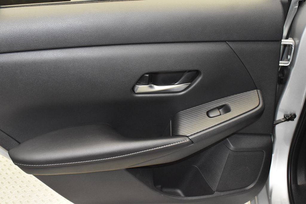 2022 Nissan Sentra SV 31