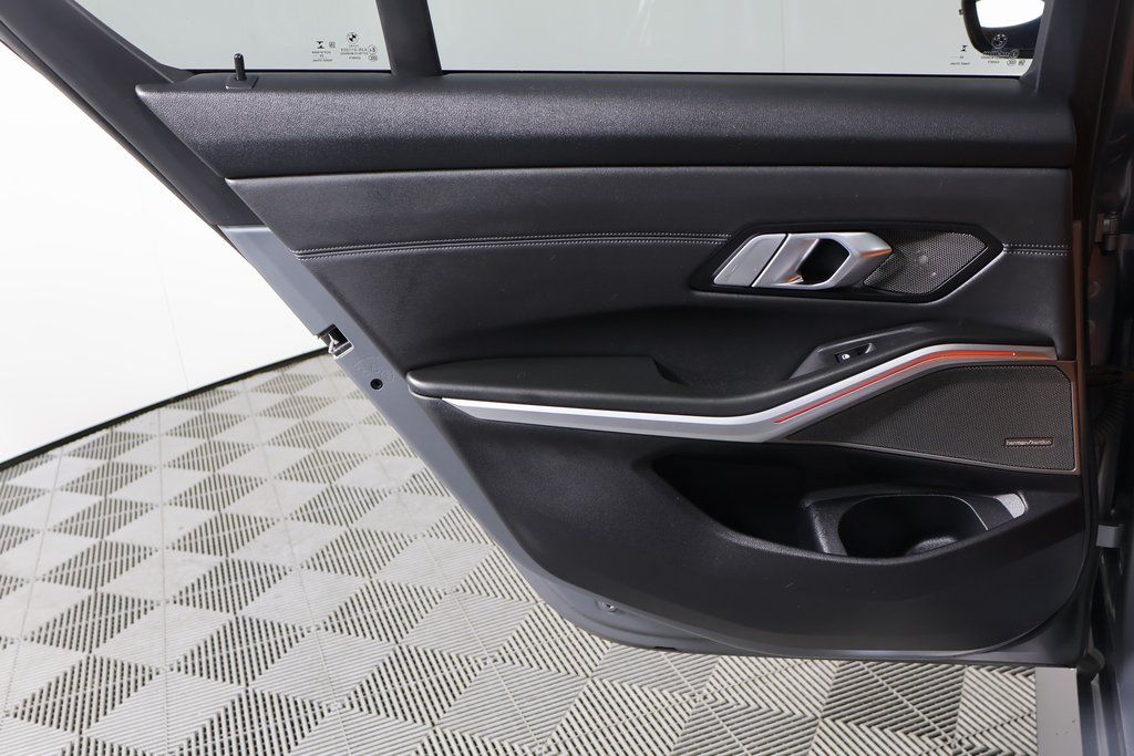 Thumbnail: 2023 BMW M3 - 13