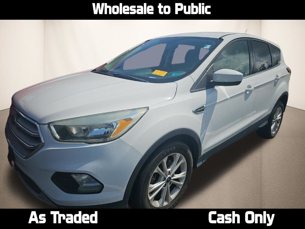 Oxford White 2017 Ford Escape SE FWD SUV / Crossover Front-Wheel Drive 6-Speed Automatic