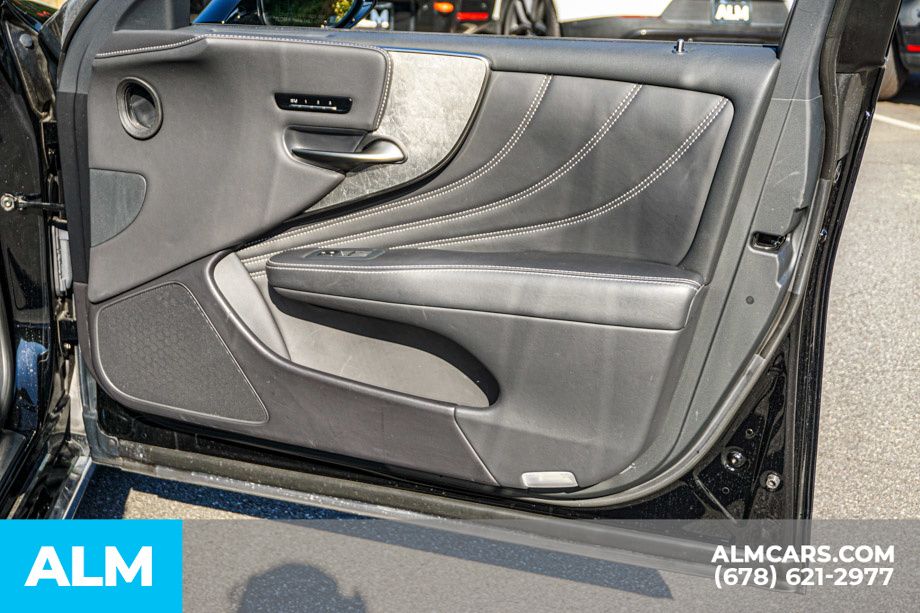 Used 2022 Black Lexus 500 Base image 57