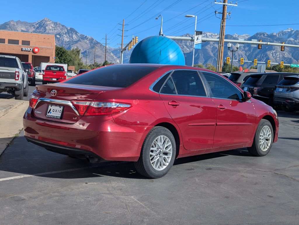 2017 Toyota Camry LE 4