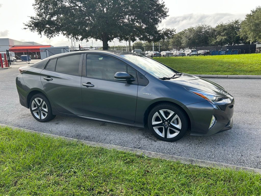 Thumbnail: 2016 Toyota Prius - 7