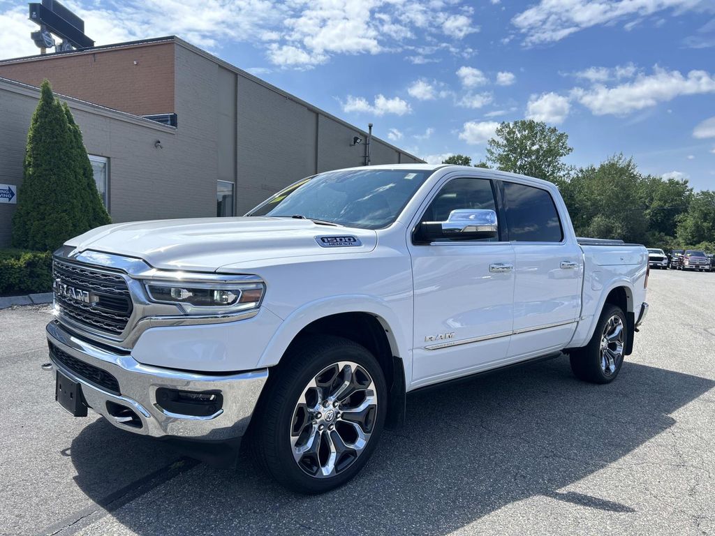 Bright White Clearcoat 2020 RAM 1500 Pickup Truck Four-Wheel Drive 8-Speed Automatic