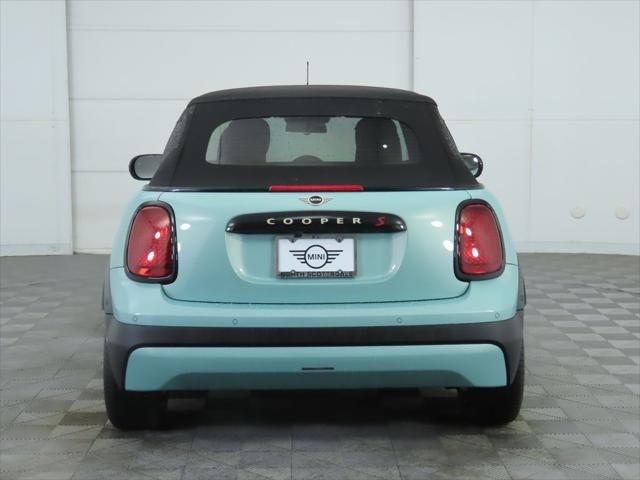 Thumbnail: 2026 MINI Cooper - 14