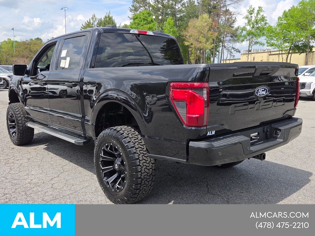 Used 2025 Black Ford XLT image 12