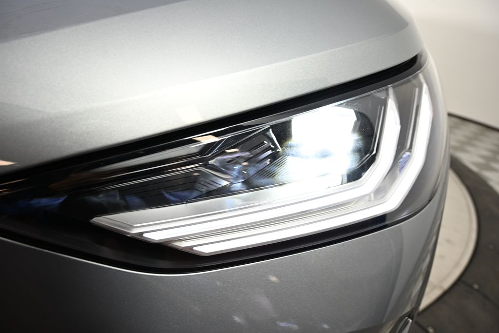 Thumbnail: 2026 BMW X3 - 9