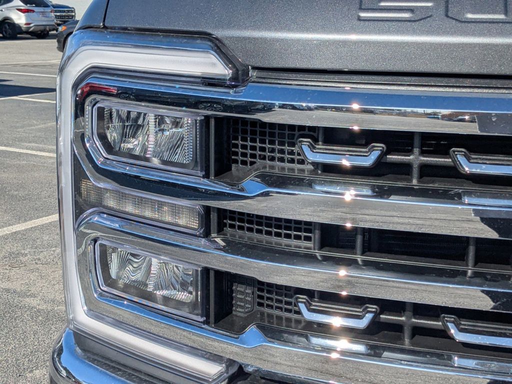 2026 Ford F-350 LARIAT