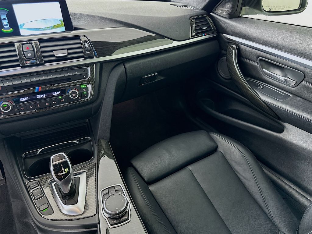 Thumbnail: 2017 BMW 4 Series - 24