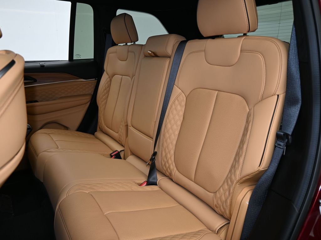 New 2025 Velvet Red Pearlcoat Jeep Summit Reserve image 32