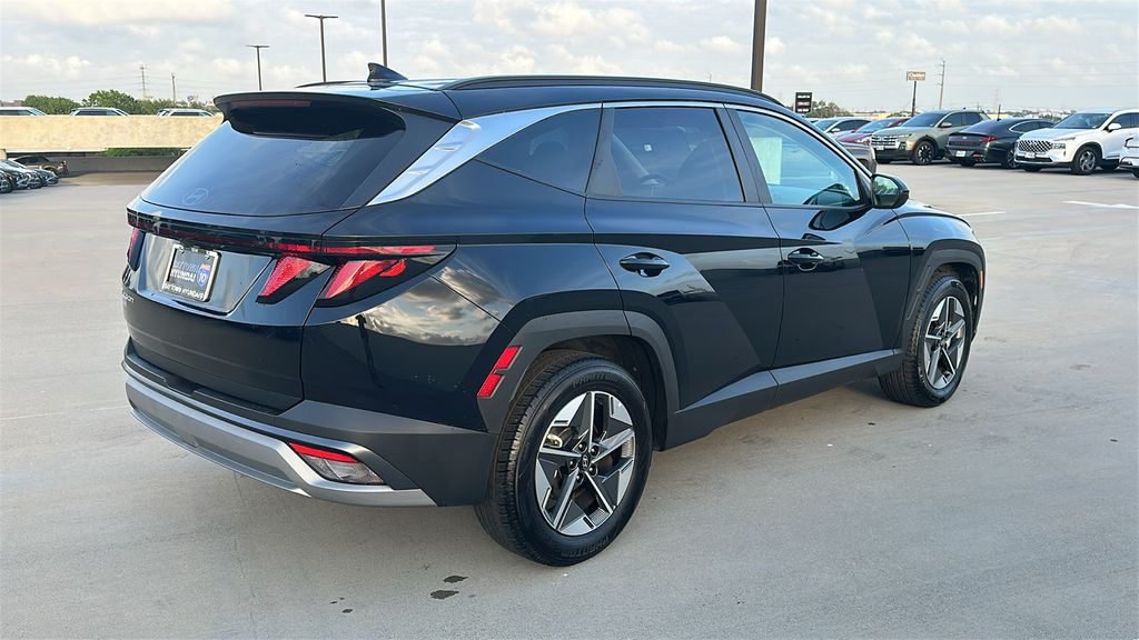 2025 Hyundai Tucson SEL - 11