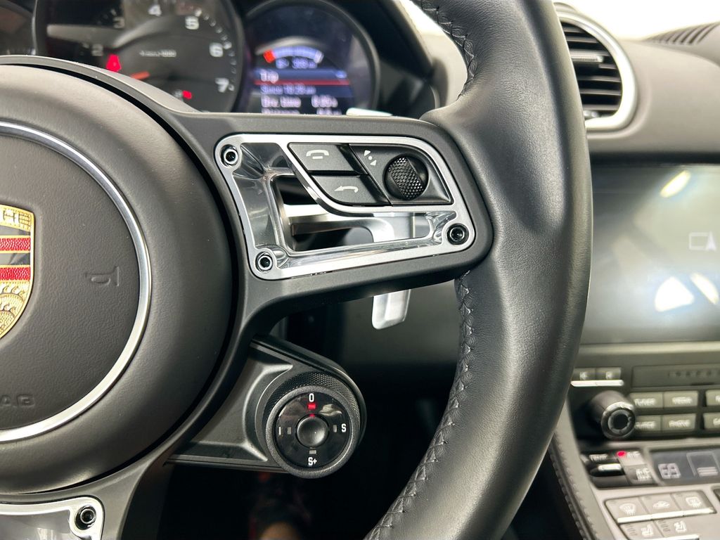 Thumbnail: 2025 Porsche 718 Cayman - 14