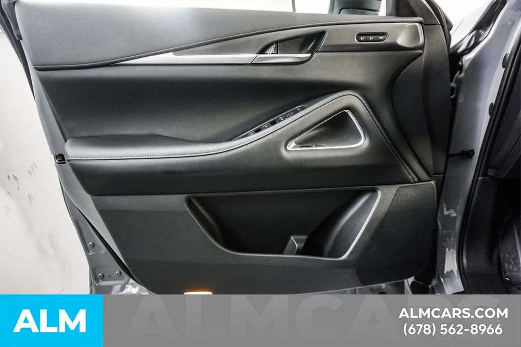 Used 2025 Gray INFINITI LUXE image 53
