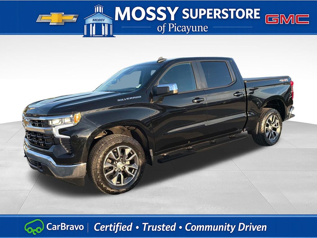 Black 2024 Chevrolet Silverado 1500 LT Crew Cab 4WD Pickup Truck Four-Wheel Drive 8-Speed Automatic