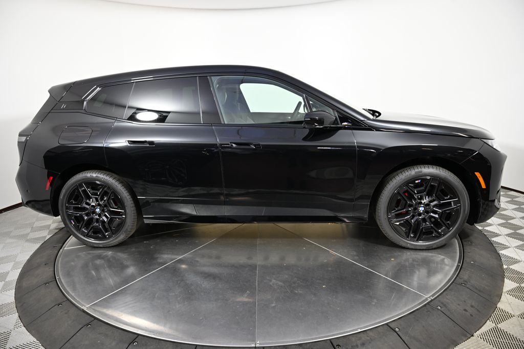 Thumbnail: 2026 BMW iX - 6