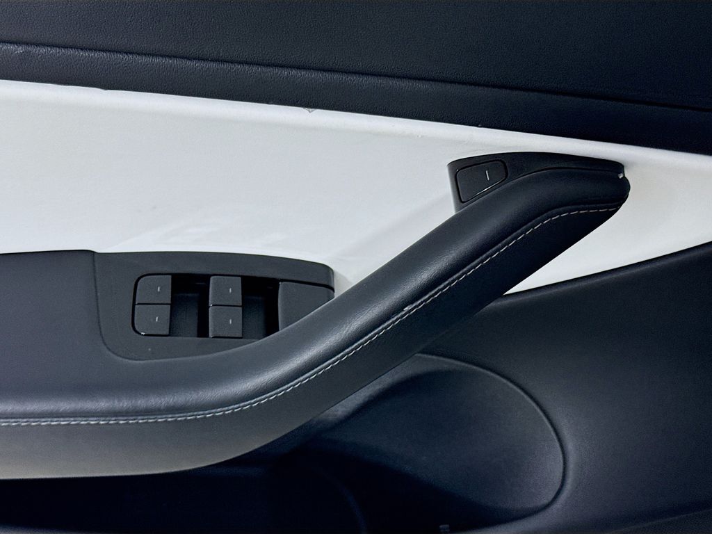 Used Car 2020 Tesla Model 3  Performance For Sale Under $30,000 In Austin, Texas