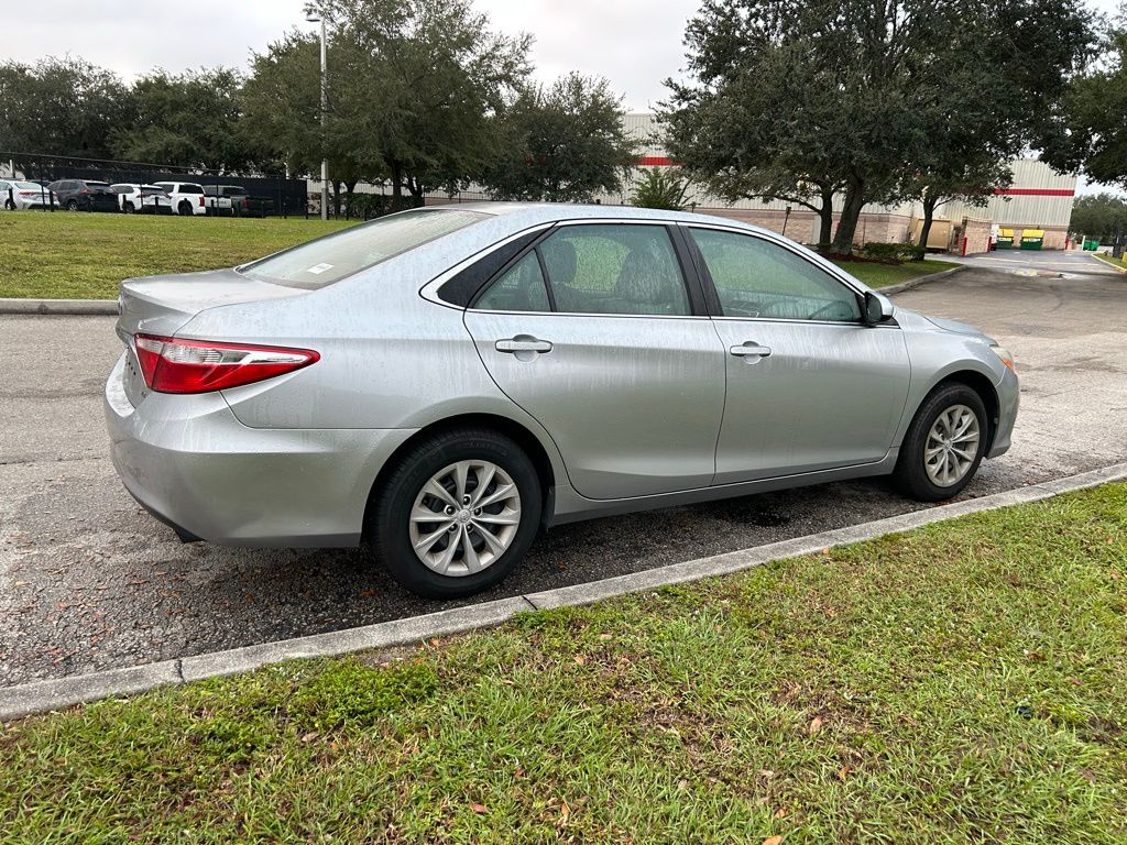 Thumbnail: 2017 Toyota Camry - 5