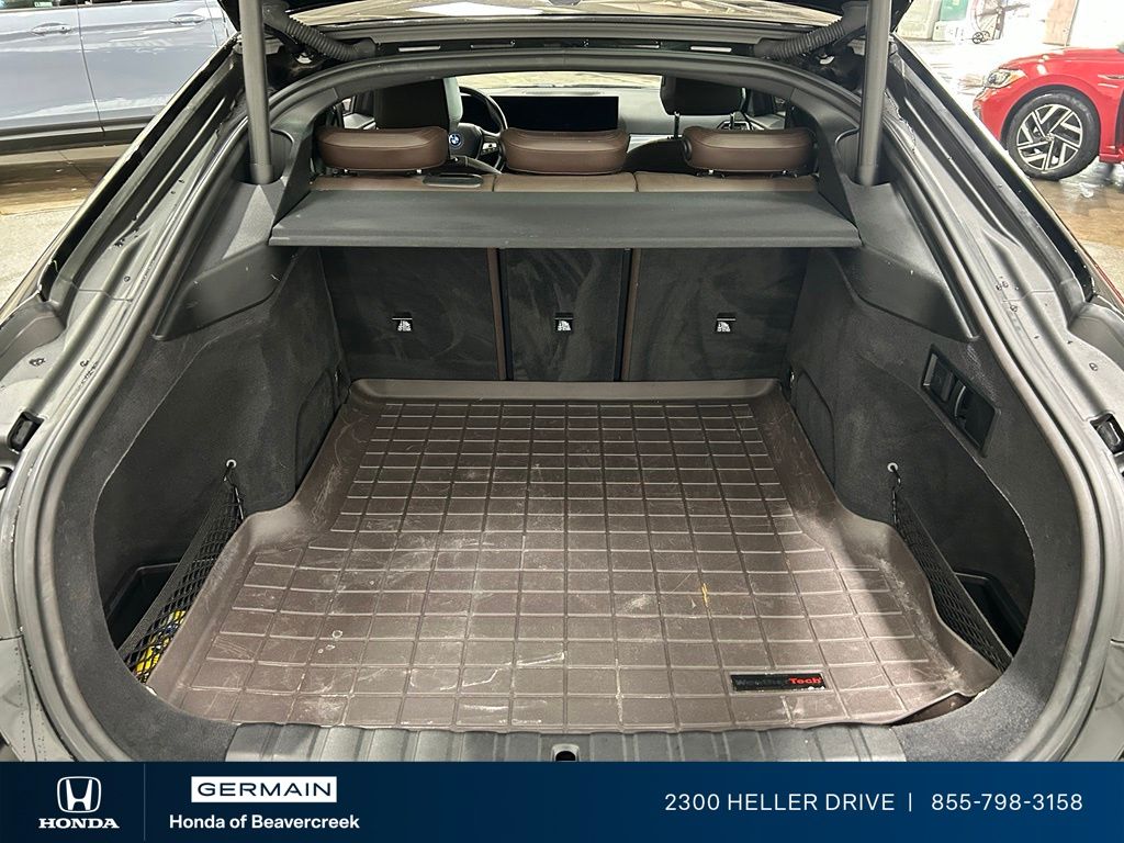Used 2023 Black BMW eDrive35 image 29