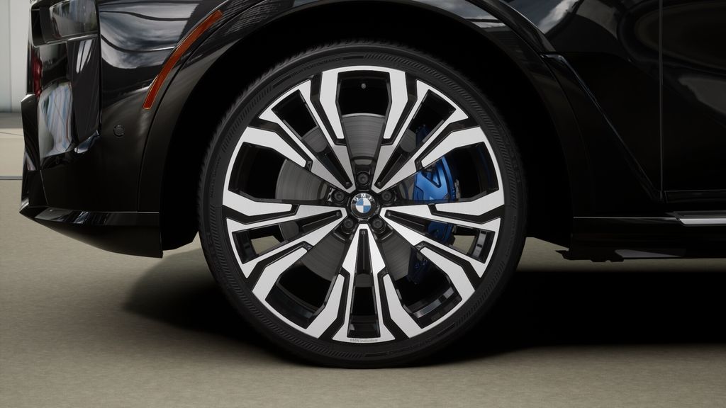 Thumbnail: 2026 BMW X7 - 7