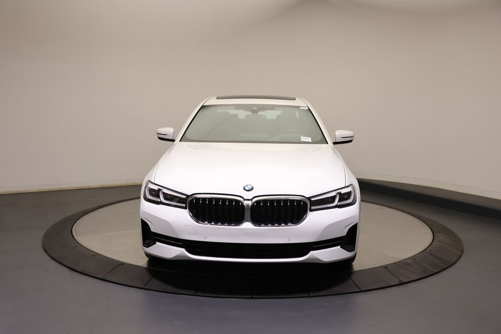 Thumbnail: 2023 BMW 5 Series - 8