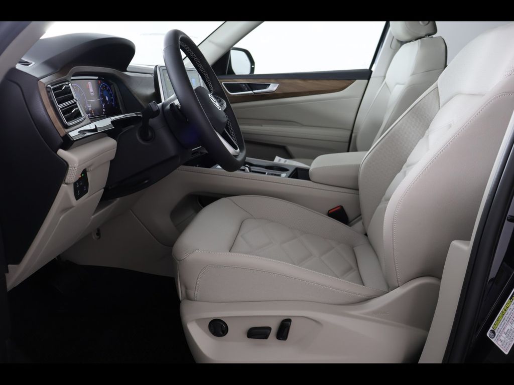 2026 Volkswagen Atlas SE - Photo 17