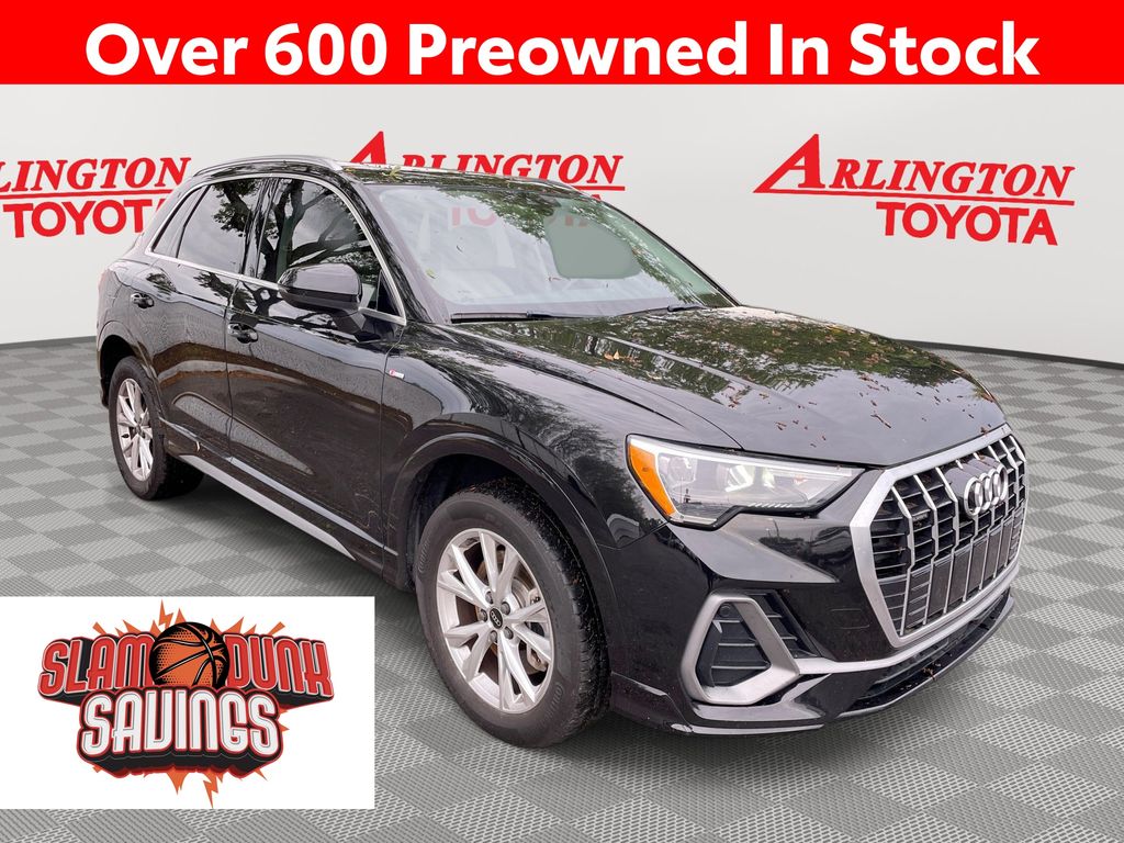 2022 Audi Q3 quattro Premium S Line 45 TFSI