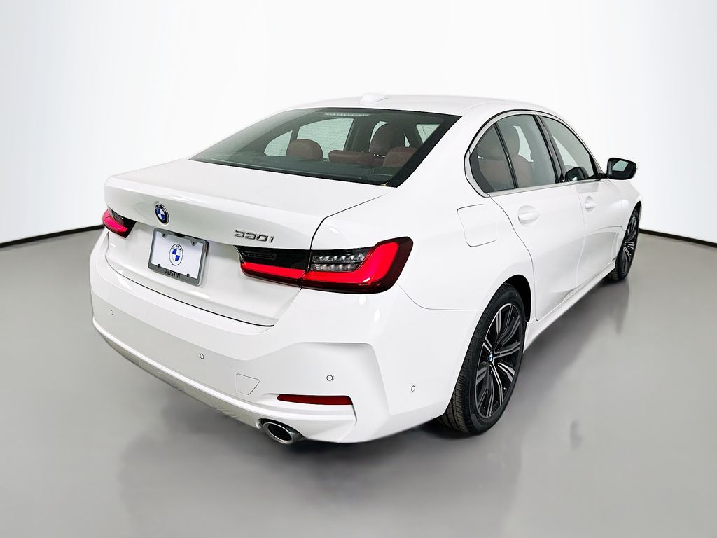 Thumbnail: 2026 BMW 3 Series - 5