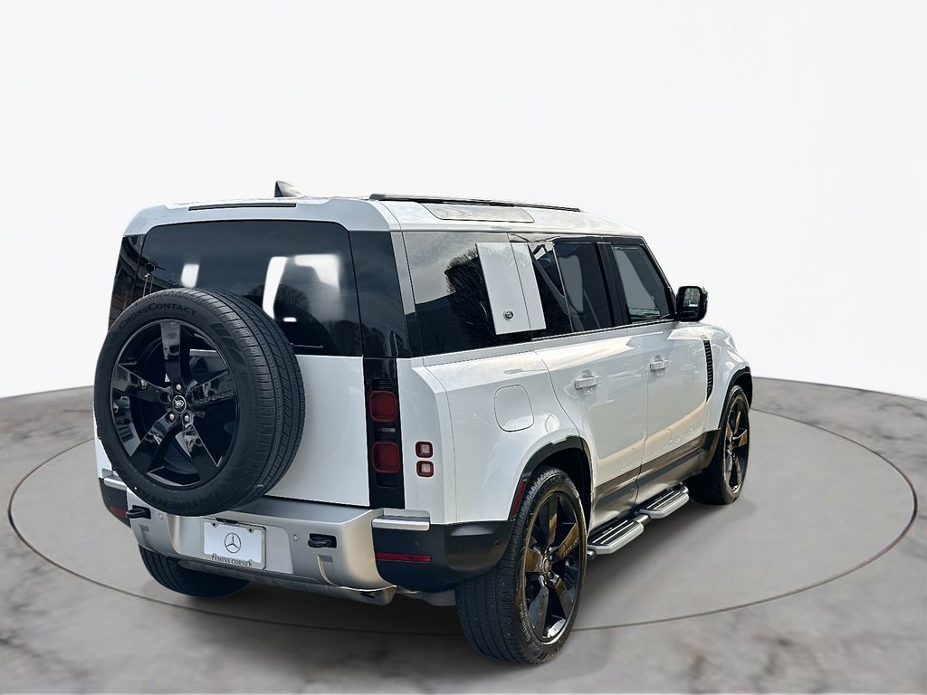 Thumbnail: 2024 Land Rover Defender - 8