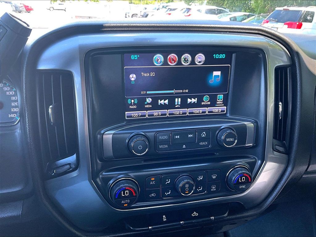 2019 Chevrolet Silverado 1500 LD — photo 25