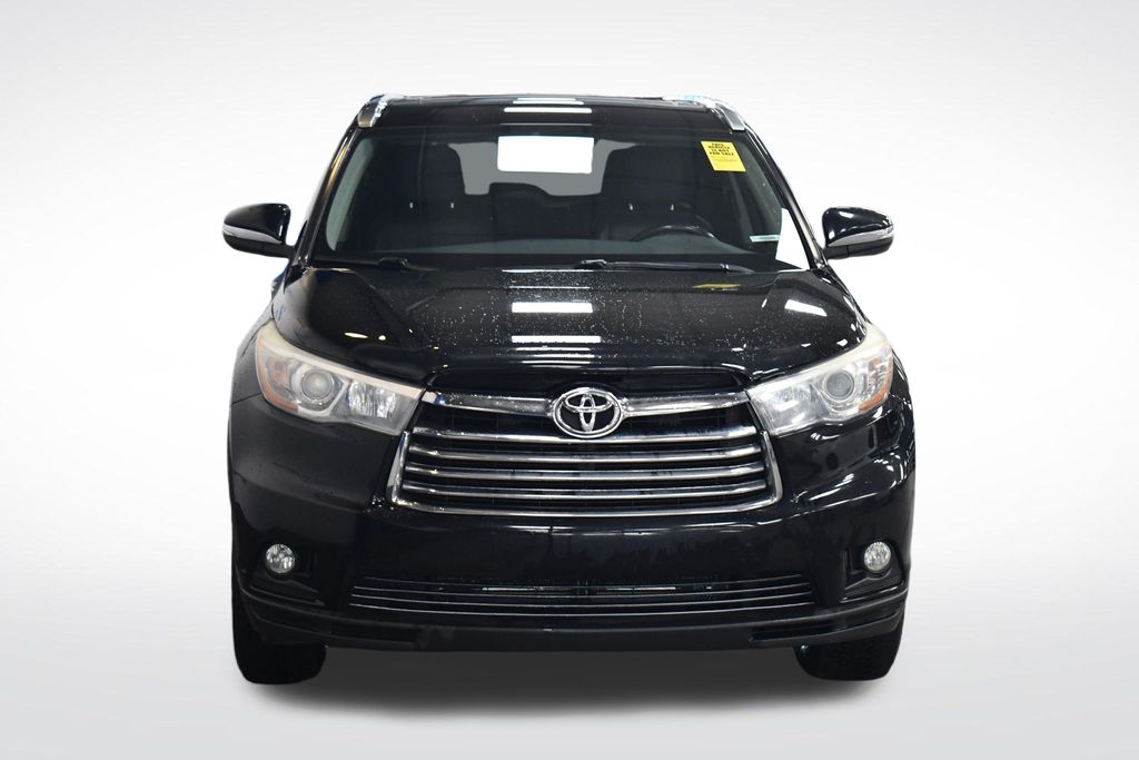 Thumbnail: 2015 Toyota Highlander - 2