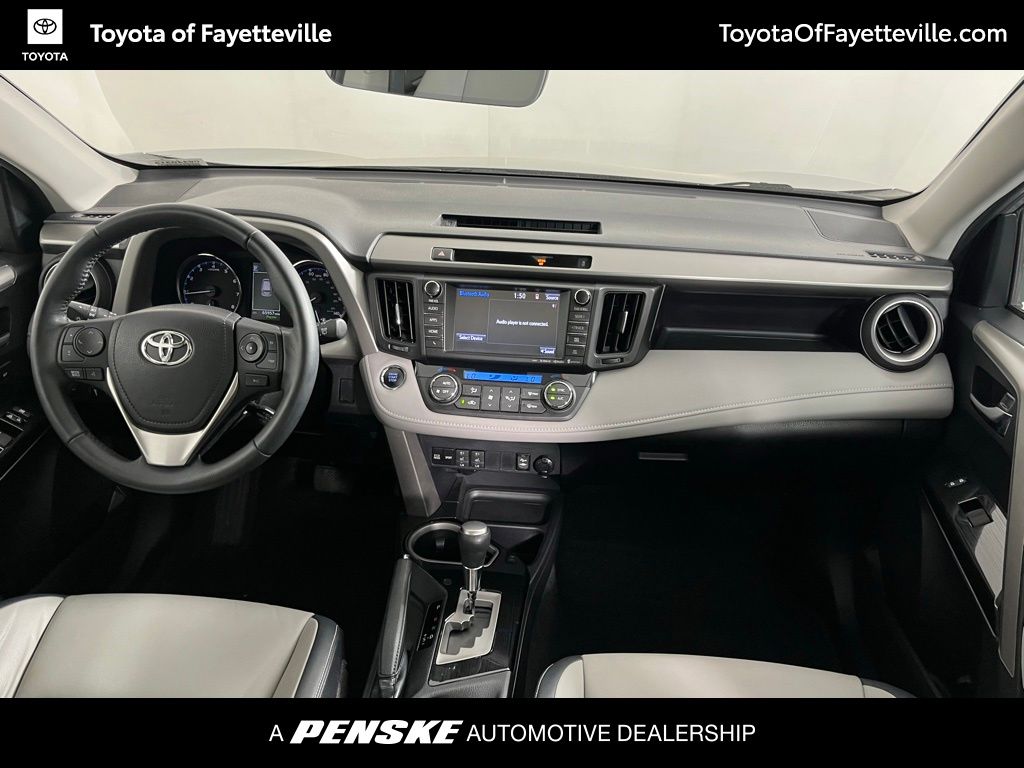 Thumbnail: 2016 Toyota RAV4 - 17