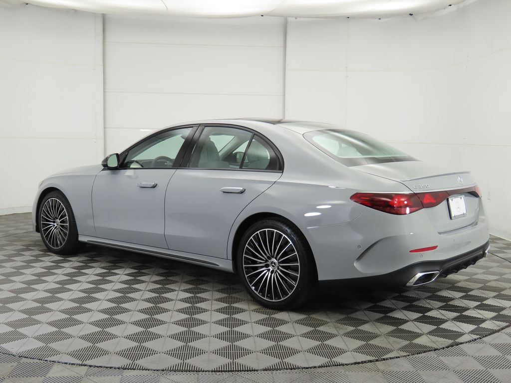 Thumbnail: 2026 Mercedes-Benz E-Class - 7