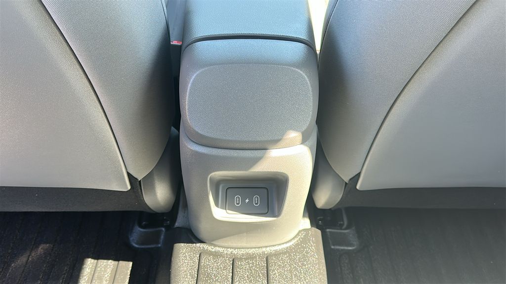 2024 Hyundai Elantra SE White at Classic Elite Chevrolet Sugar Land