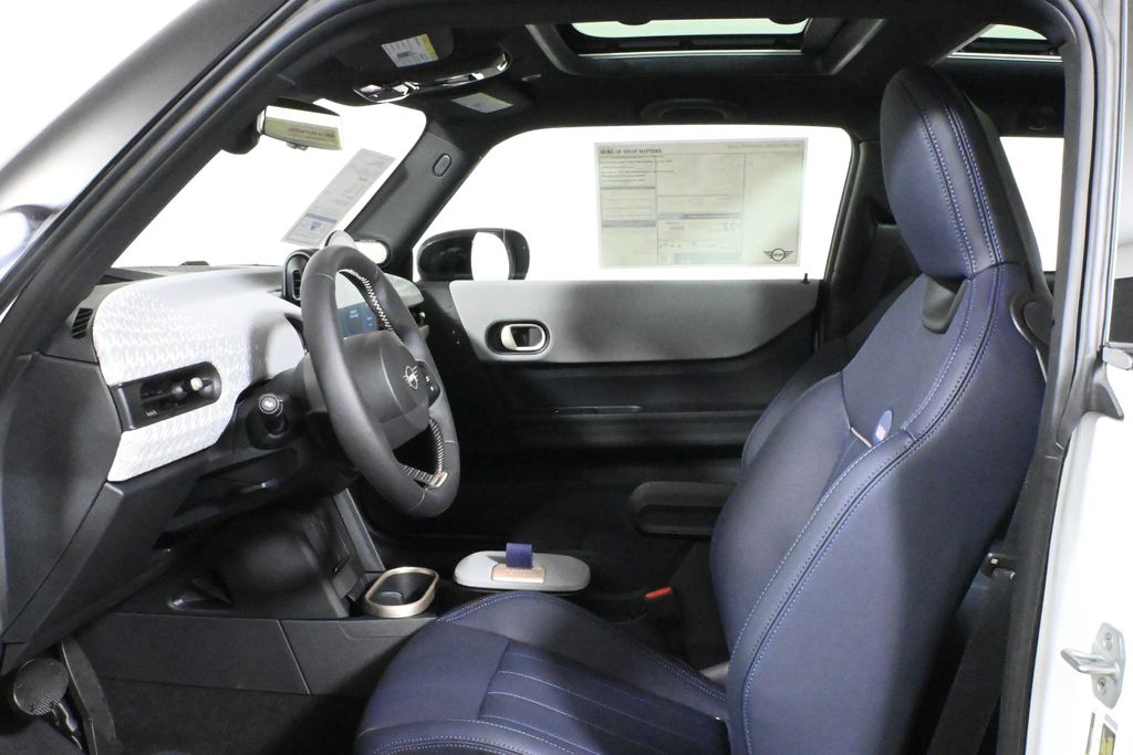 Thumbnail: 2025 MINI Cooper - 3