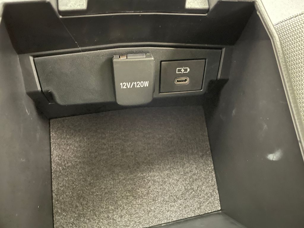 Thumbnail: 2024 Toyota Corolla - 30