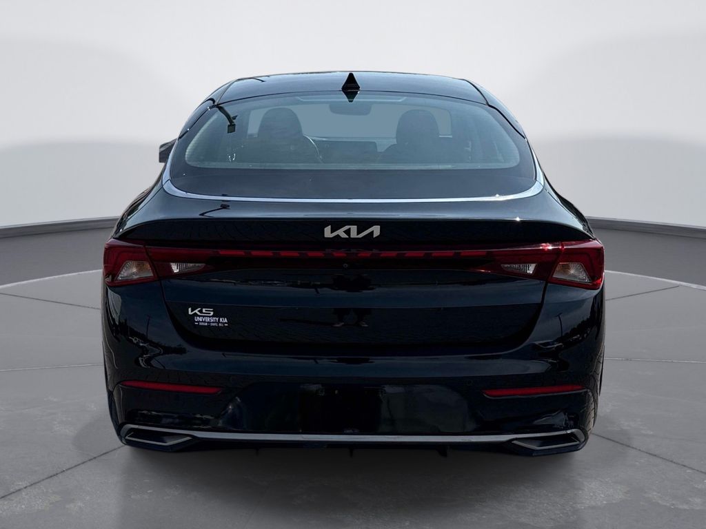 Used 2023 Black Kia EX image 6